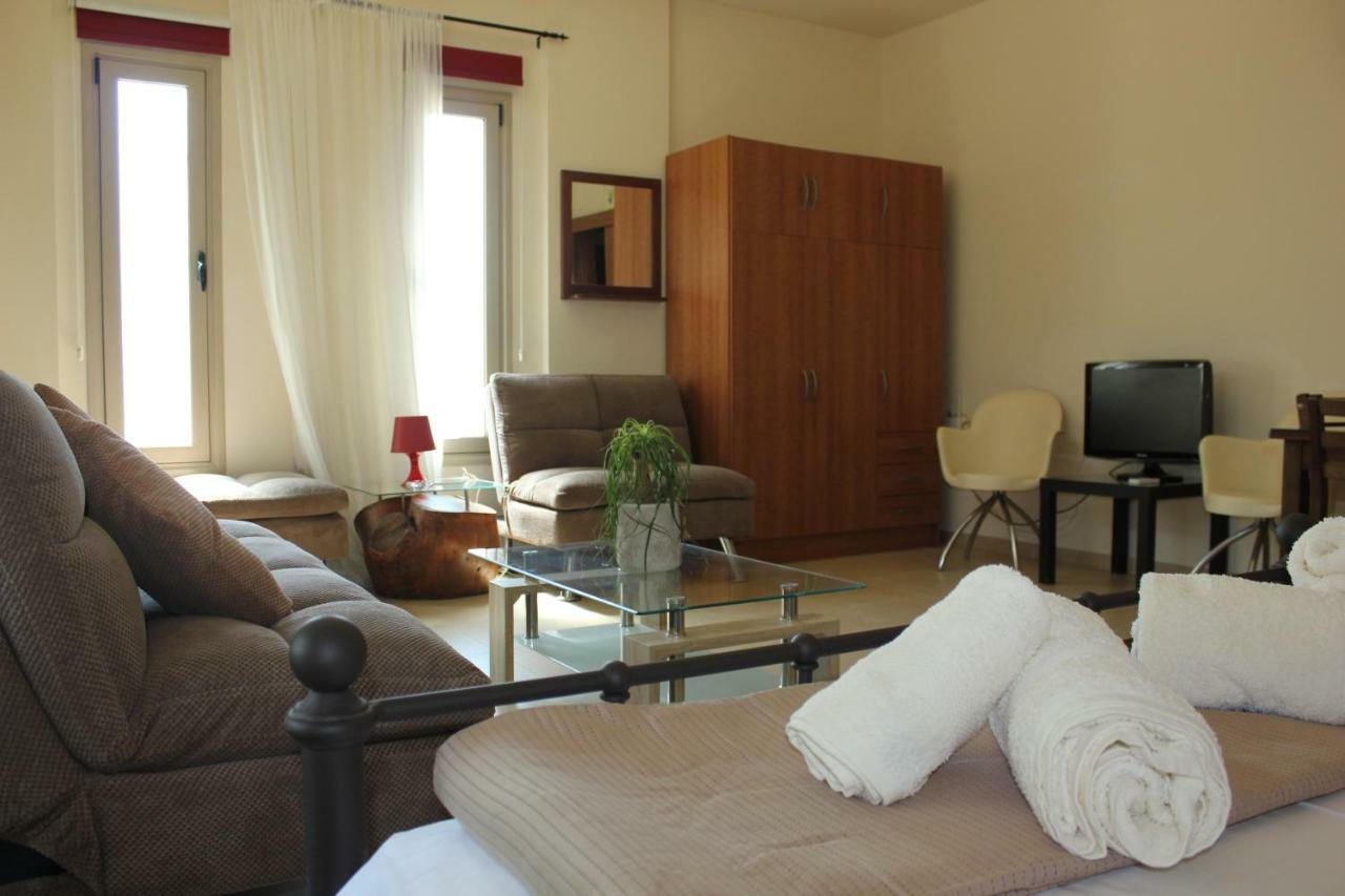 Kerynia Apartments Paphos Exteriér fotografie