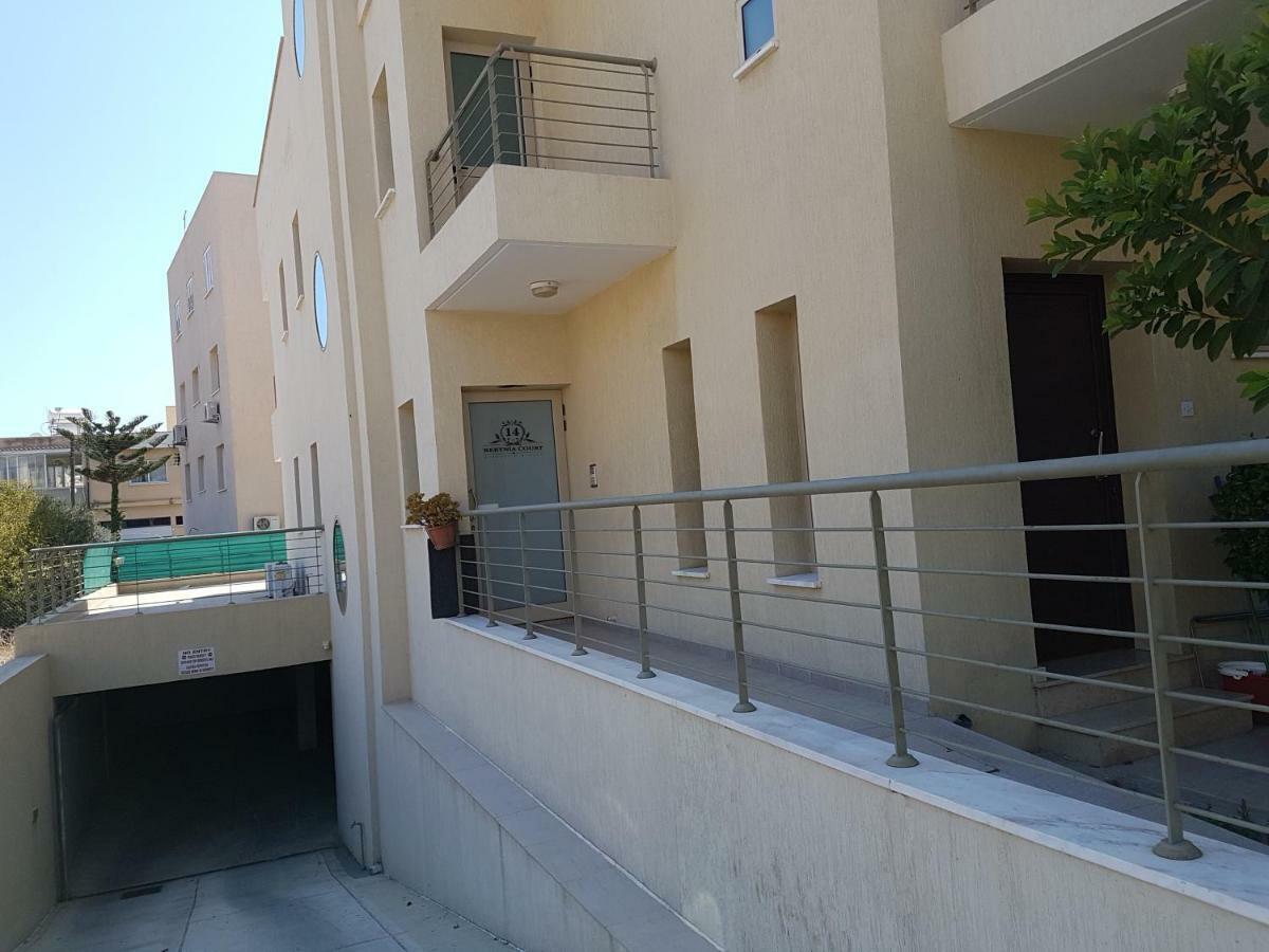Kerynia Apartments Paphos Exteriér fotografie